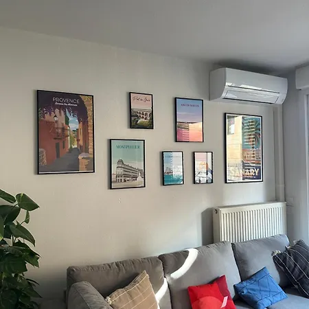 Au Porte De Montpellier Apartment *